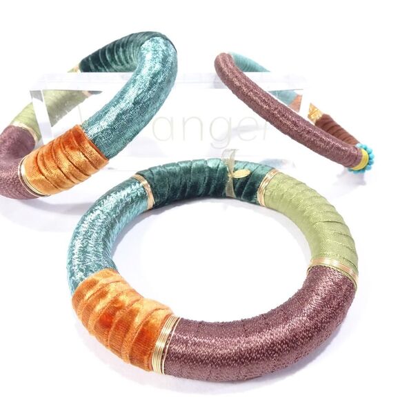 Neiman Marcus Lee Angel Women's Brass Multi Chain Charm Bracelet NWT 210 - Picture 7 of 9